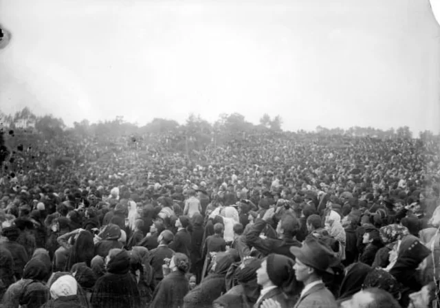 The crowd at Fatima